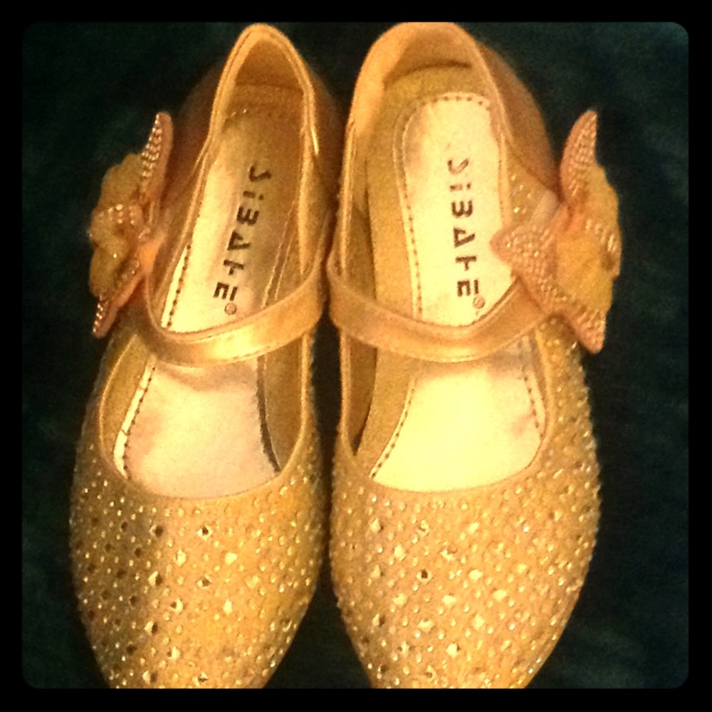 Girls princess shoes